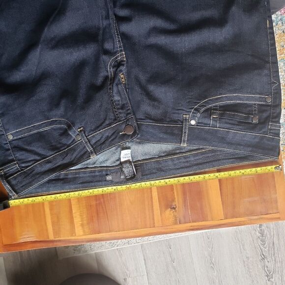 TORRID Straight Leg Jeans Size 24S - Picture 9 of 15